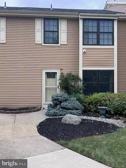 820 KINGS CROFT, Cherry Hill, NJ 08034
