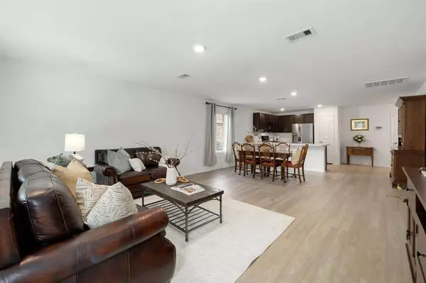 3335 Avary River LN, Richmond, TX 77406