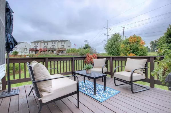 307 S Oak St, Freemansburg, PA 18017-7068