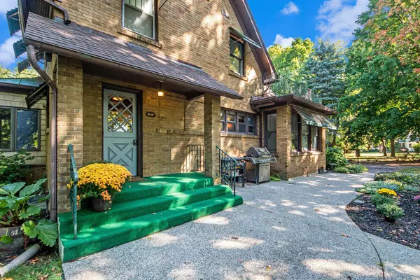 3000 Lake Michigan NW Drive, Grand Rapids, MI 49504