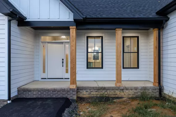 10255 DALMATIAN DR, Mcgaheysville, VA 22840