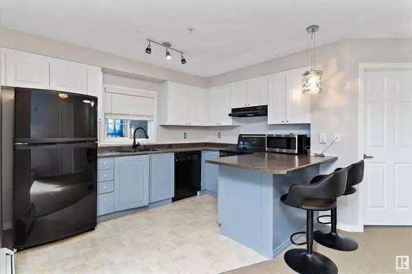 #301 622 MCALLISTER LO SW, Edmonton, AB T6W 1N2