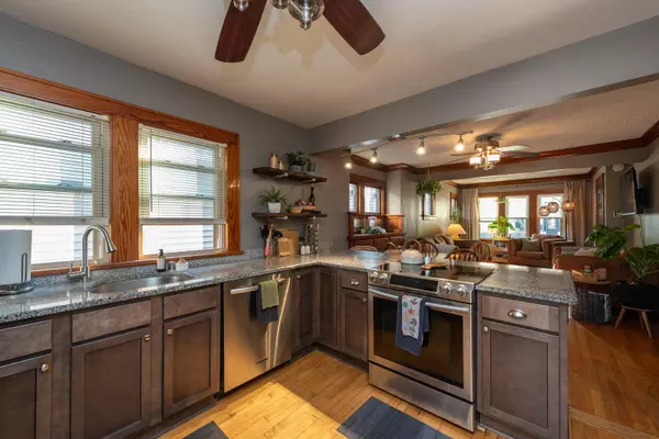 528 S 73rd St, Milwaukee, WI 53214