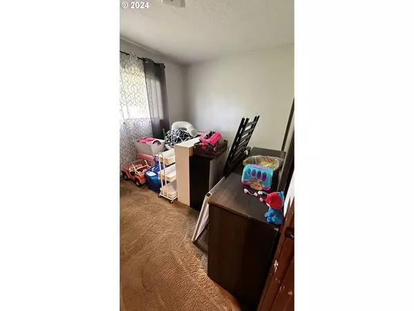 117 DEBBIE ST, Longview, WA 98632