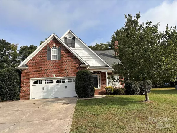 815 Treva Anne DR SW, Concord, NC 28027