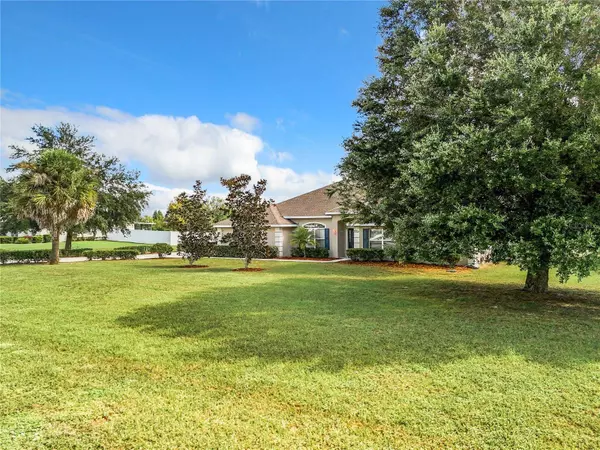 24341 MILFORD DR, Eustis, FL 32736
