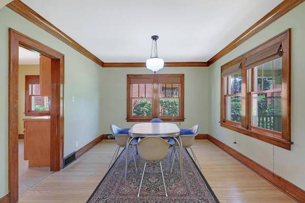 61 George ST E, Saint Paul, MN 55107