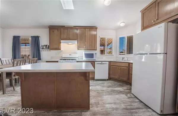 3569 Lost Hills Drive, Las Vegas, NV 89122