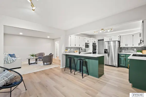 207 Forest Drive, Bellevue, NE 68005