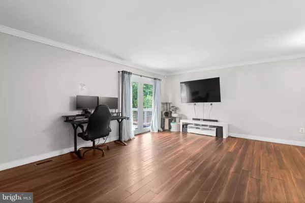 314 GREEN MOUNTAIN CT, Pasadena, MD 21122