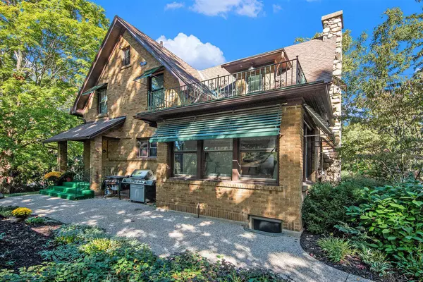 3000 Lake Michigan NW Drive, Grand Rapids, MI 49504