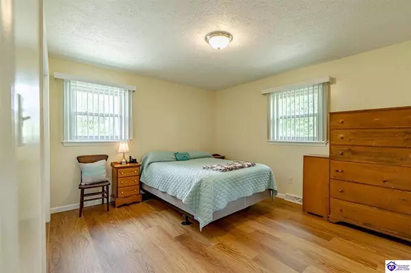 3040 Liberty Street, Radcliff, KY 40160