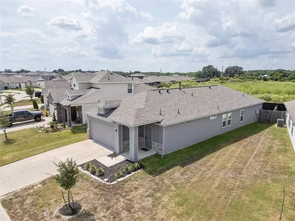 17911 Costrell DR, Hockley, TX 77447