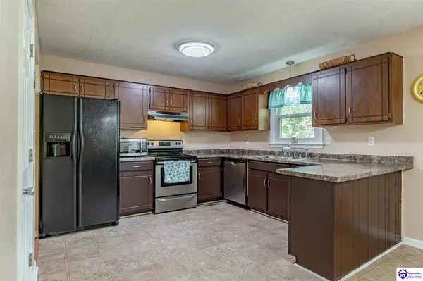 3040 Liberty Street, Radcliff, KY 40160