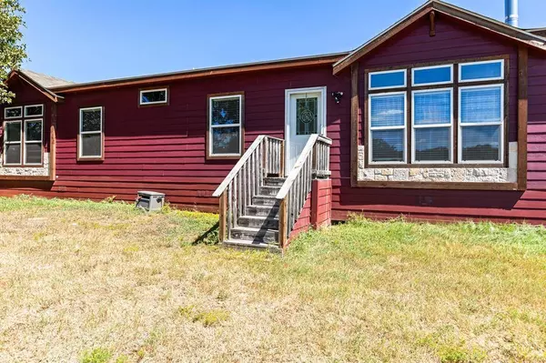 7337 S 12th St Road, Robinson, TX 76706