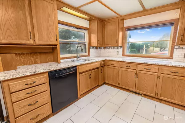 404 A ST NE, Auburn, WA 98002