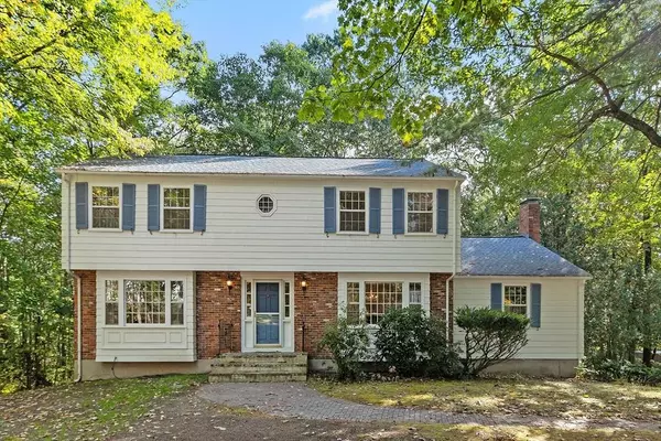 24 Kathleen Dr, Andover, MA 01810