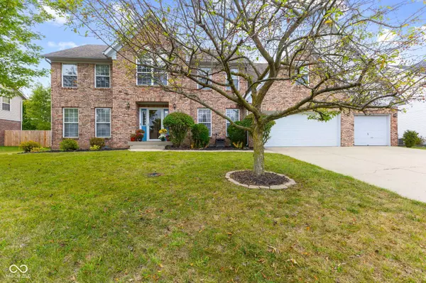 1518 Pippin DR, Greenfield, IN 46140