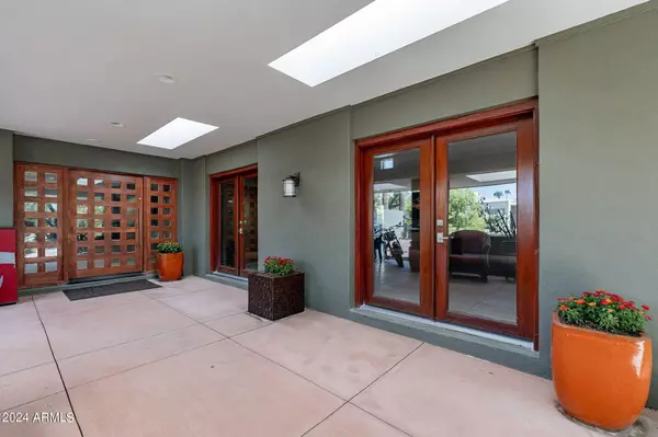 4900 E MOUNTAIN VIEW Road, Paradise Valley, AZ 85253