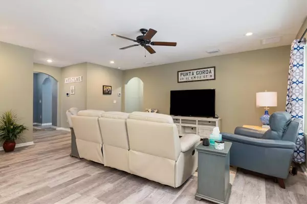 7684 MIKASA DR, Punta Gorda, FL 33950