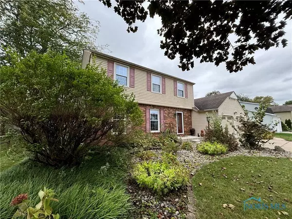 213 Freedom LN, Waterville, OH 43566