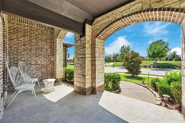 2204 Saint Jullian Street, Savannah, TX 76227