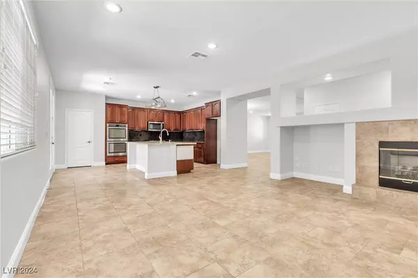 1149 Chislehurst Court, Henderson, NV 89002