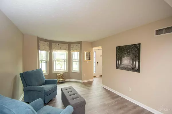 1084 Ridgepointe Dr, Union Twp, OH 45103