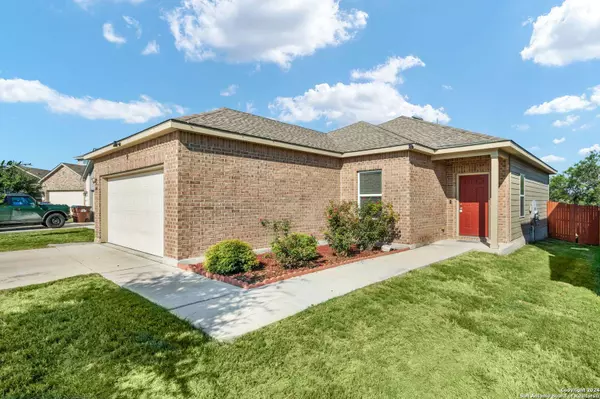 2442 KEYHOLE VW, Converse, TX 78109-3632