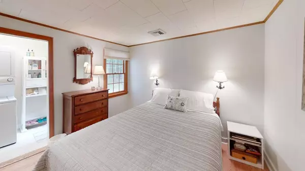 94 Bay Ridge Drive, South Dennis, MA 02660