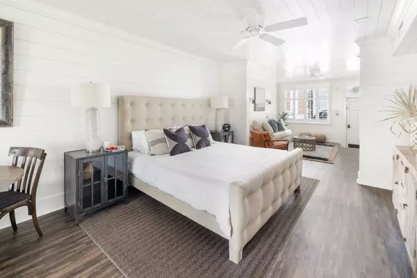 36 Morris St #A&B, Charleston, SC 29403