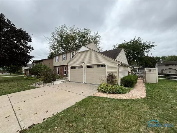 213 Freedom LN, Waterville, OH 43566