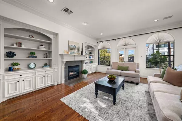 1728 Maryland ST, Houston, TX 77006