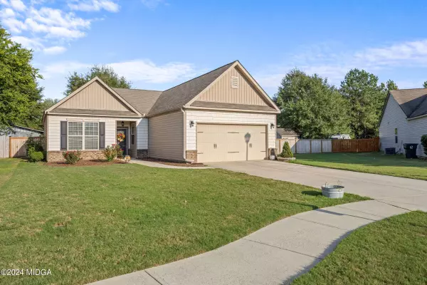 137 Abelia Lane, Byron, GA 31008