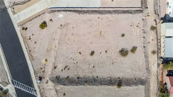 2589 Unicorn RD, Bullhead City, AZ 86429