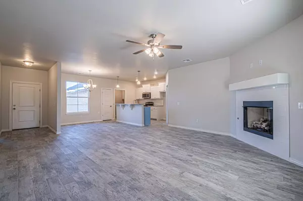 4522 Sandhill Dr, Enid, OK 73703