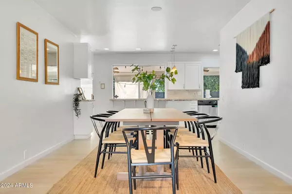 7028 N 12TH Way, Phoenix, AZ 85020