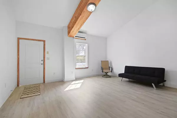 143 Hidden oaks RD, Eldon, MO 65026