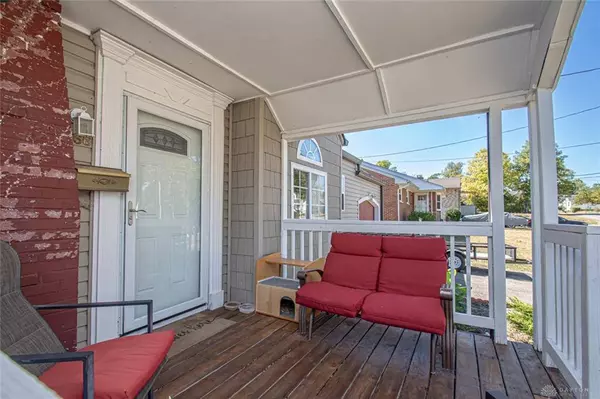 266 Park End Drive, Dayton, OH 45415