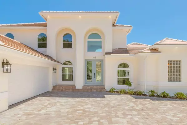 385 Newport DR, Indialantic, FL 32903