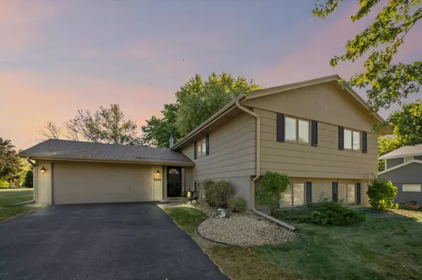 3205 E 125th ST, Burnsville, MN 55337