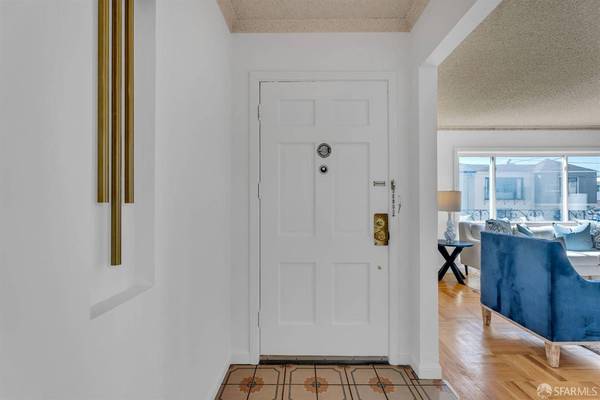 38 Fredson CT, San Francisco, CA 94112