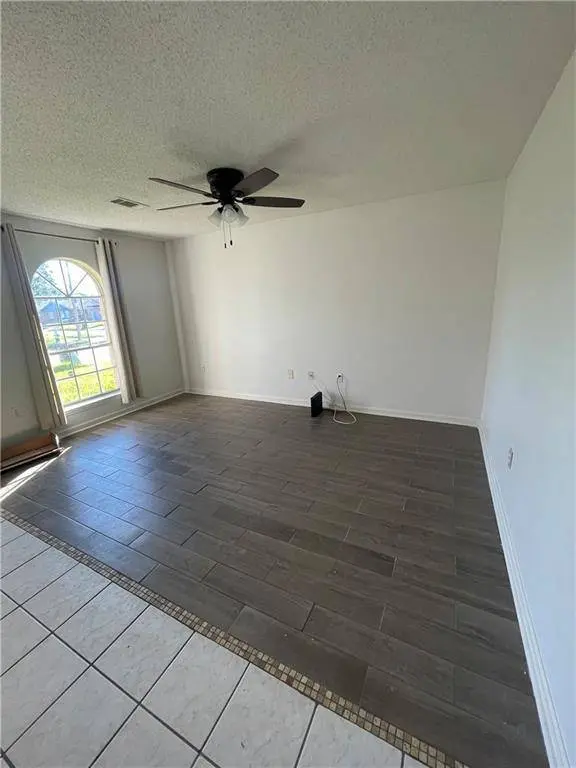 7540 PINERIDGE ST, New Orleans, LA 70128