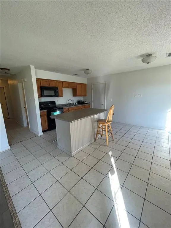 7540 PINERIDGE ST, New Orleans, LA 70128