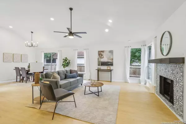 9011 RYELLE, San Antonio, TX 78250-5840