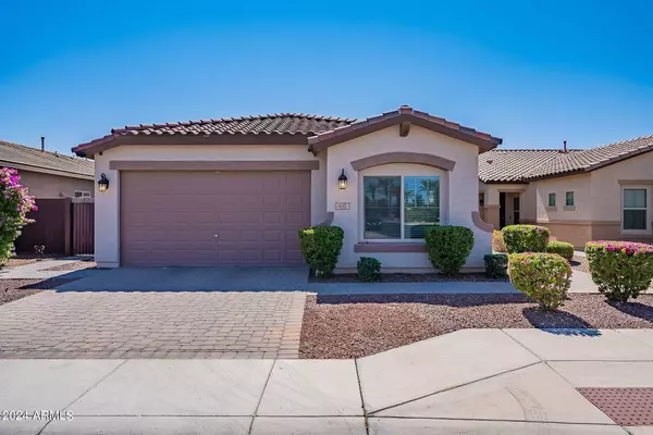 631 W MANGROVE Road, San Tan Valley, AZ 85140