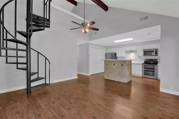 65 Westwood Village DR, Trinity, TX 75862