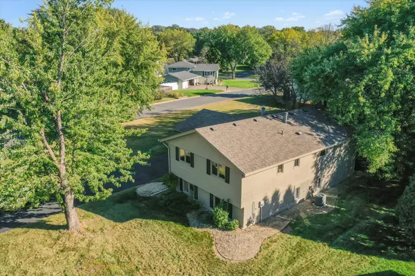 3205 E 125th ST, Burnsville, MN 55337