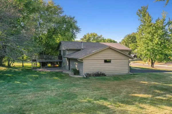 3205 E 125th ST, Burnsville, MN 55337