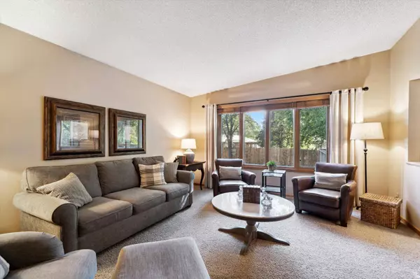 3205 E 125th ST, Burnsville, MN 55337